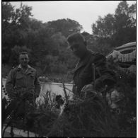[La demi-brigade de fusiliers marins (DBFM) à Nemours]. [Description en cours]