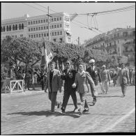Commémoration du 8 mai 1945 à Alger. [Description en cours]