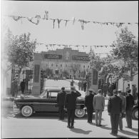 Prise d'armes au Quartier Viénot à Sidi Bel Abbès. [Description en cours]