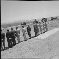 Cérémonie militaire avec le 5e RCA. [Description en cours]