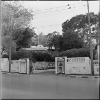 Alger. Etat-Major Interarmées (EMI). Entrée.