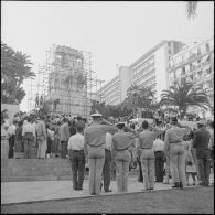 Manifestation d'association de province française à Alger. [Description en cours]