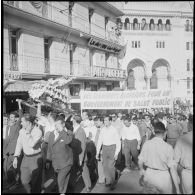 Manifestation du monde du travail à Alger. [Description en cours]
