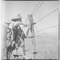 Vie quotidienne de fusiliers-marins. [Description en cours]