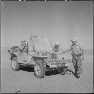 La 1re compagnie saharienne d'infanterie (CSI) de Béni-Abbès. [Description en cours]