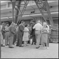 Accostage d'un paquebot dans le port d’Alger. [Description en cours]