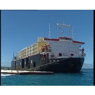 Démantèlement des installations du Centre d'expérimentations du Pacifique (CEP). Moruroa. Février 1998.