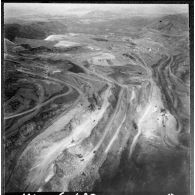 Vue aérienne des mines du djebel Ouenza.