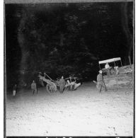 La protection militaire dans les environs de Bordj Menaïel pour les labours de nuit.