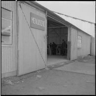 Camp de l'Alma. Centre d'instruction du service du matériel n°3 (CISM 3). Menuiserie.