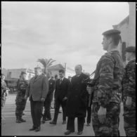 Guyotville. Obsèques du lieutenant Calmon. La famille.