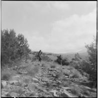 Région de Geryville. Groupement des commandos de marine en opération.
