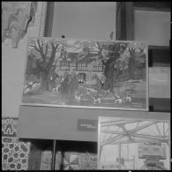 Alger. Hall du journal Le Bled. Exposition "Activités et loisirs". Peinture.