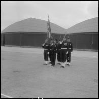 Maison Blanche. Cérémonie militaire à la base aérienne. Groupe Guyenne.