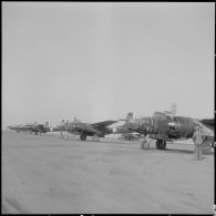 Maison Blanche. Des avions bombardiers.