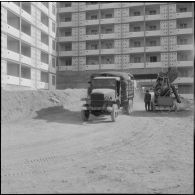 Alger. Déménagement à la cité Diar-es-Schems.