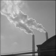 Saint-Lucien. Usine CADO (ciments artificiels d'Oranie).