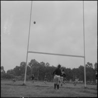Maison Carrée. Finale d'Afrique du Nord (AFN) de rugby à quinze. Une transformation.
