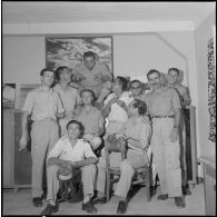 Photographie de groupe des reporters du SCA.