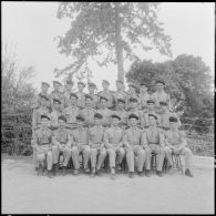 Le personnel du 12e bataillon d'infanterie (BI).