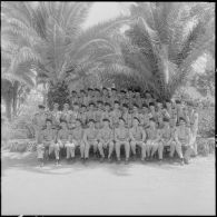 Le personnel du 12e bataillon d'infanterie (BI).