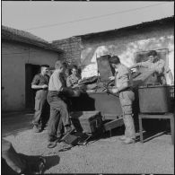 Déménagement des cuisines.