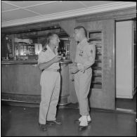 Départ du 30e dragon et du 3e groupe du 64e régiment d'artillerie.