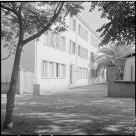 Bâtiment des infirmières. La façade est.