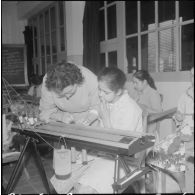 Le tricot à la machine.