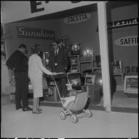 Alger. Exposition d'électroménager.