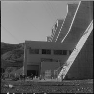 Barrage d'Erraguene et centrale.