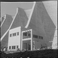 Barrage d'Erraguene et centrale.