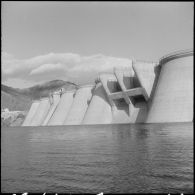 Barrage d'Erraguene et centrale.