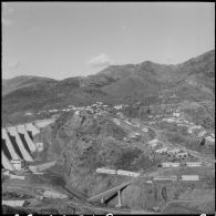 Barrage d'Erraguene et centrale.