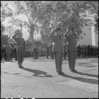 Cherchell. Visite de Raymond Triboulet. Cérémonie militaire.