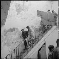 Bône. Manifestations. Un manifestant blessé.