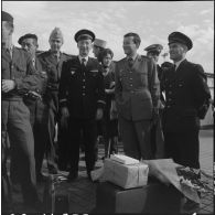 Alger. Départ du lieutenant Staehling, du maréchal des logis Botras et du maréchal des logis-chef madame Roussarie (ou Roussary).