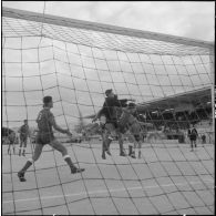 Stade de Saint Eugène. Finale de la coupe Alger-Sahel de football. Le match.