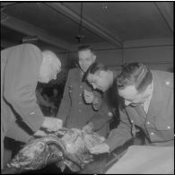 Algérie. La Saint Eloi fêtée par les gendarmes. Méchoui.