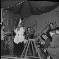 Algérie. Fête de la Saint Eloi. 428e compagnie de réparation divisionnaire (CRD). Spectacle.