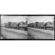 Montdidier (Somme). Pièce de 8 pouces prête à partir pour l'avant en gare de Montdidier. [légende d'origine]