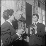 Alger. Caserne d'Orléans. Vin d'honneur et félicitations.