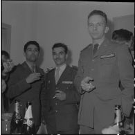 Section administrative spécialisée (SAS) d'Arba. Réception après la cérémonie de remise de décoration.