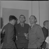 Section administrative spécialisée (SAS) d'Arba. Réception après la cérémonie de remise de décoration.