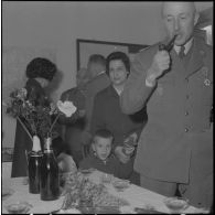 Section administrative spécialisée (SAS) d'Arba. Réception après la cérémonie de remise de décoration.