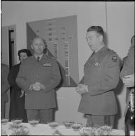 Section administrative spécialisée (SAS) d'Arba. Réception après la cérémonie de remise de décoration.