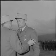 Section administrative spécialisée (SAS) d'Arba. Remise de décoration.