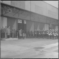 Boufarik. Prise d'armes et remise de décoration. Orchestre militaire pendant le défilé.