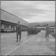 Boufarik. Prise d'armes et remise de décoration. Défilé.