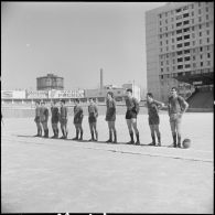 Stade municipal d'Alger. Finale des championnats interarmées de football. Une équipe.